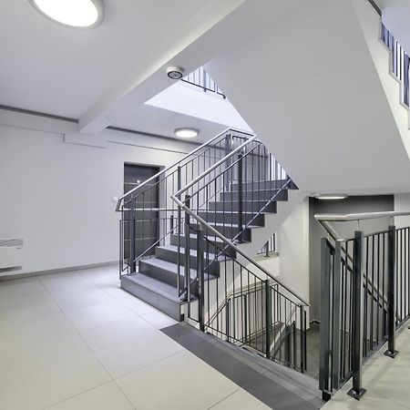 Poznan Grafitowa Modern Apartment 외부 사진