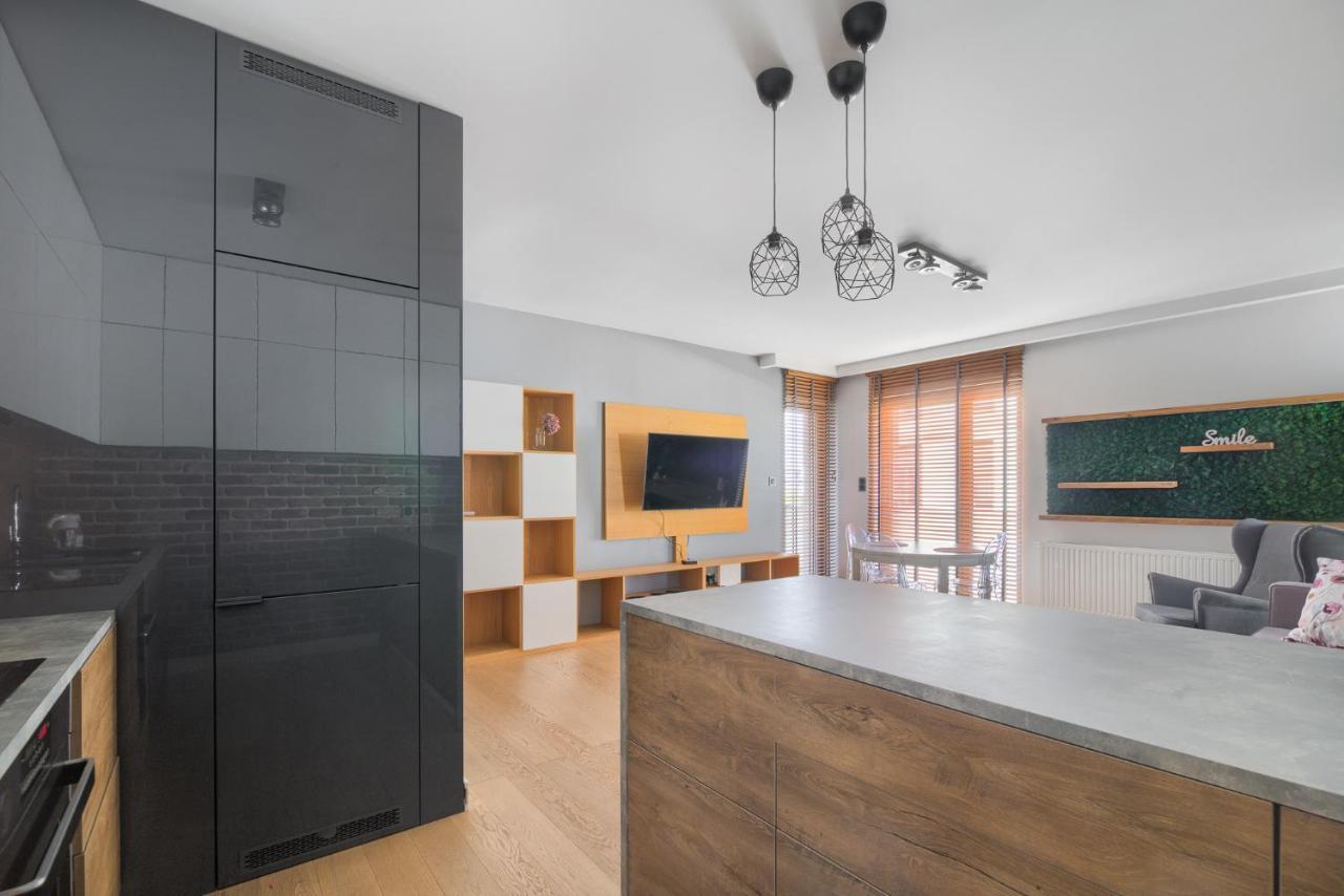 Poznan Grafitowa Modern Apartment 외부 사진